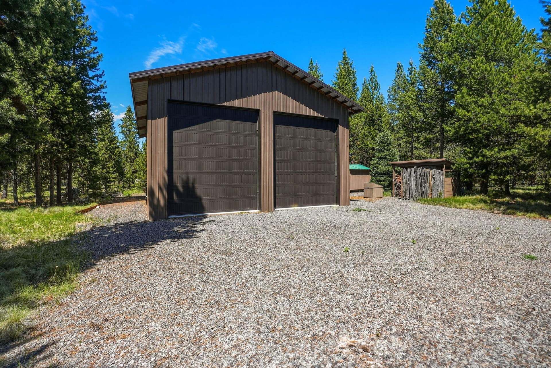 3. Photo 3 of 24, 17118 Laguna Road, Bend, OR 97707