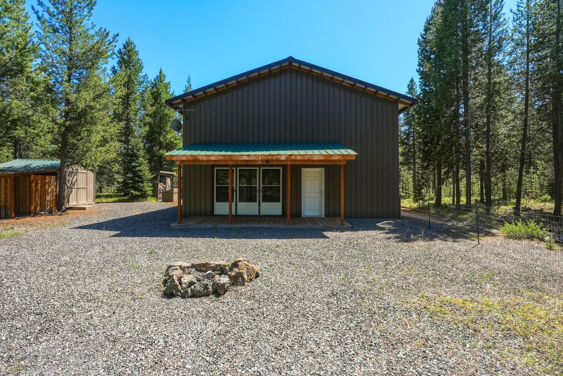 4. Photo 4 of 24, 17118 Laguna Road, Bend, OR 97707