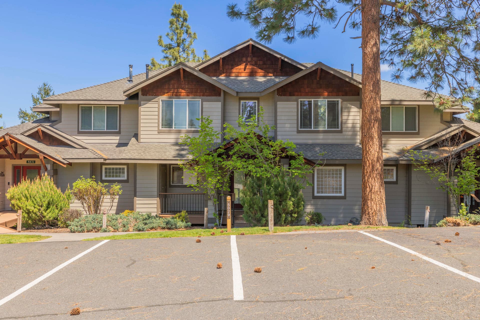 02. Photo 2 of 50, 5029 Falcon Drive, Klamath Falls, OR 97601