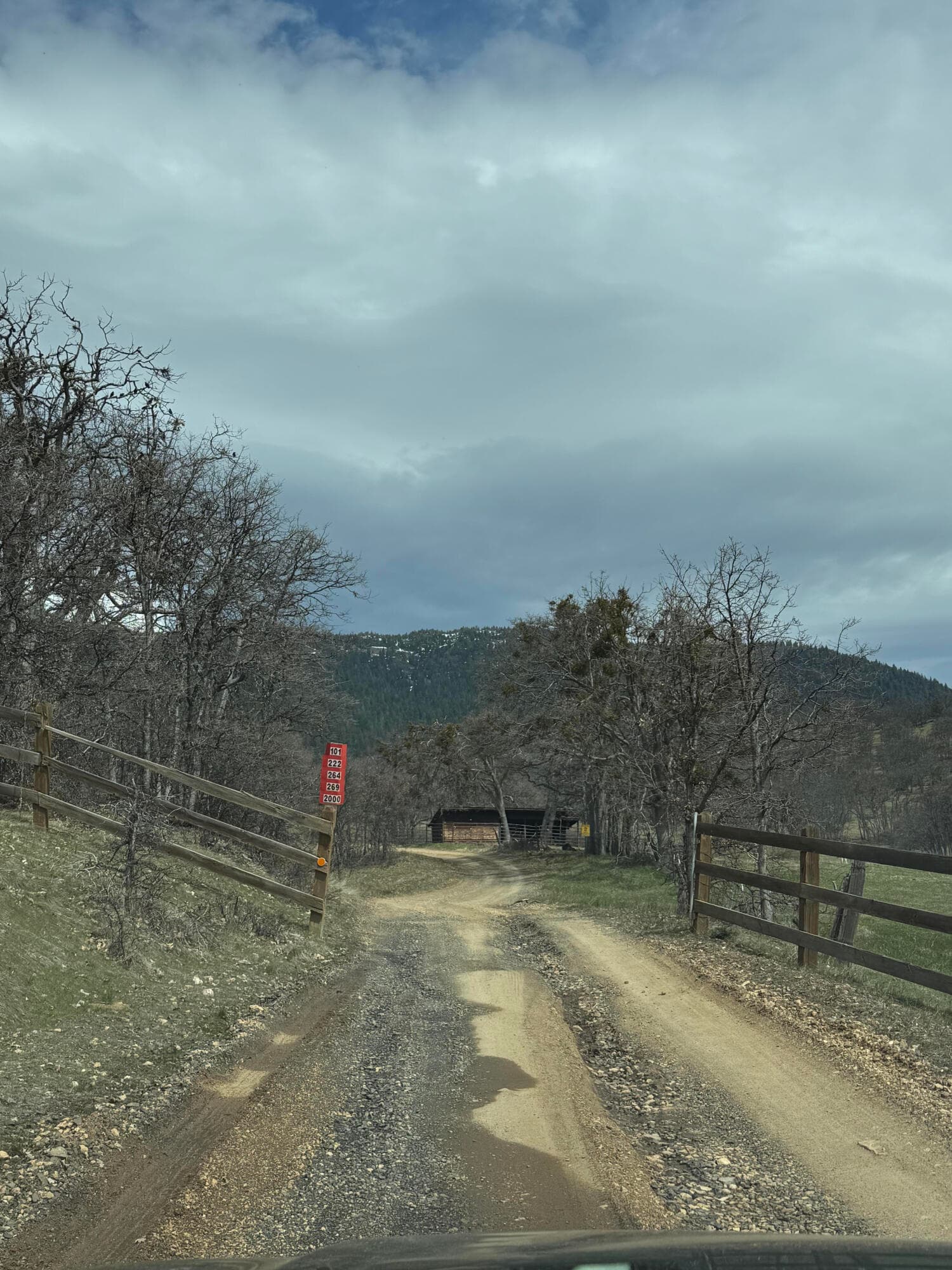05. Photo 5 of 17, 2000 Colestin Road, Ashland, OR 97520