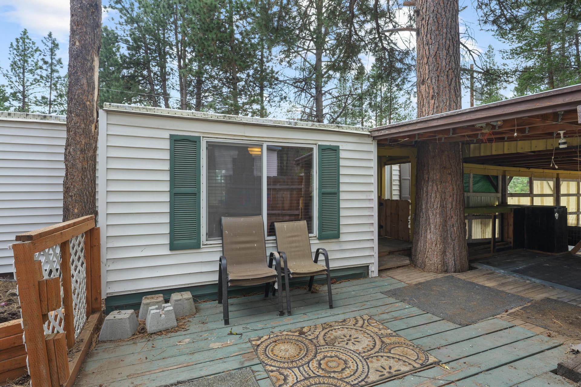137139 4th st, crescent, or 97733 - 02. Photo 2 of 28, 137139 4th, Crescent, OR 97733