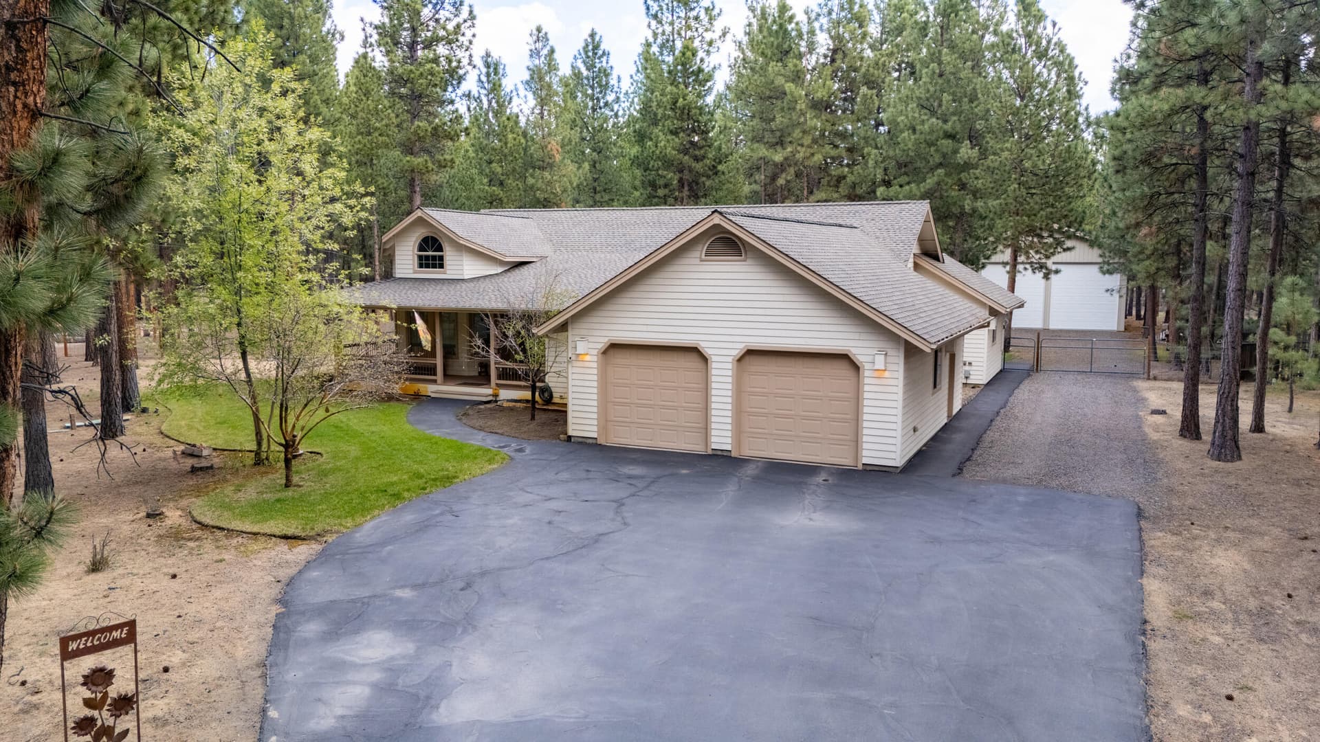 44_51730 pine lp drone-1. Photo 5 of 51, 51730 Pine Loop Drive, La Pine, OR 97739