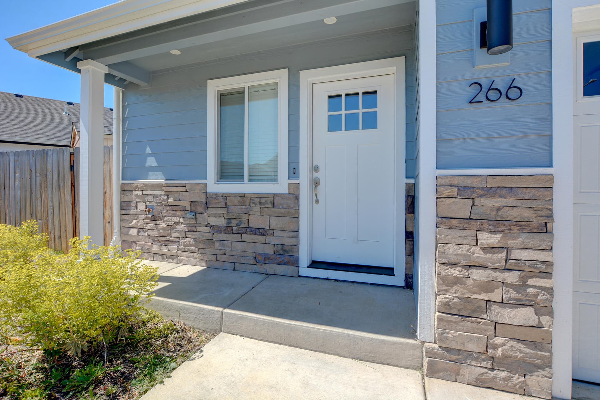04. Photo 4 of 34, 266 Reanna Way, Medford, OR 97501
