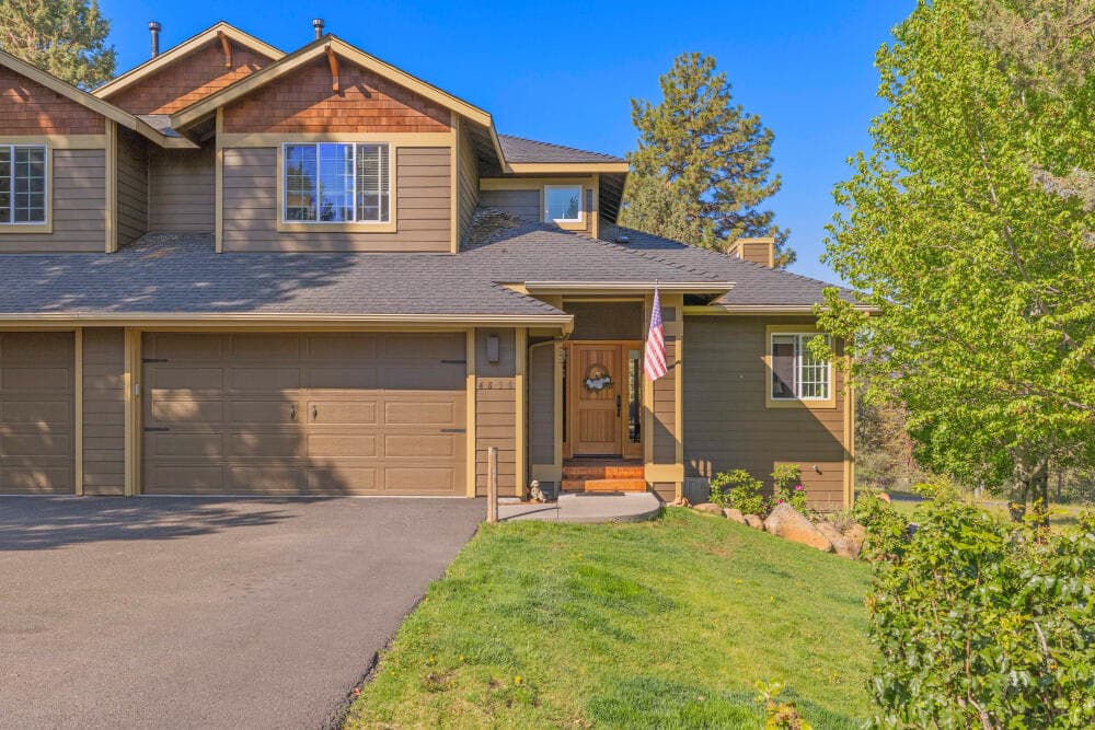 Love the Level Drive!. Photo 1 of 47, 4830 Red Tail Drive, Klamath Falls, OR 97601