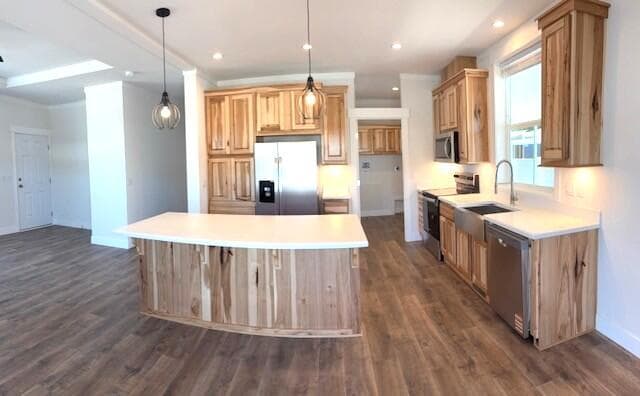 creekside 2 kitchen, straight on. Photo 3 of 14, 4601 S Pacific Highway Unit 2, Phoenix, OR 97535