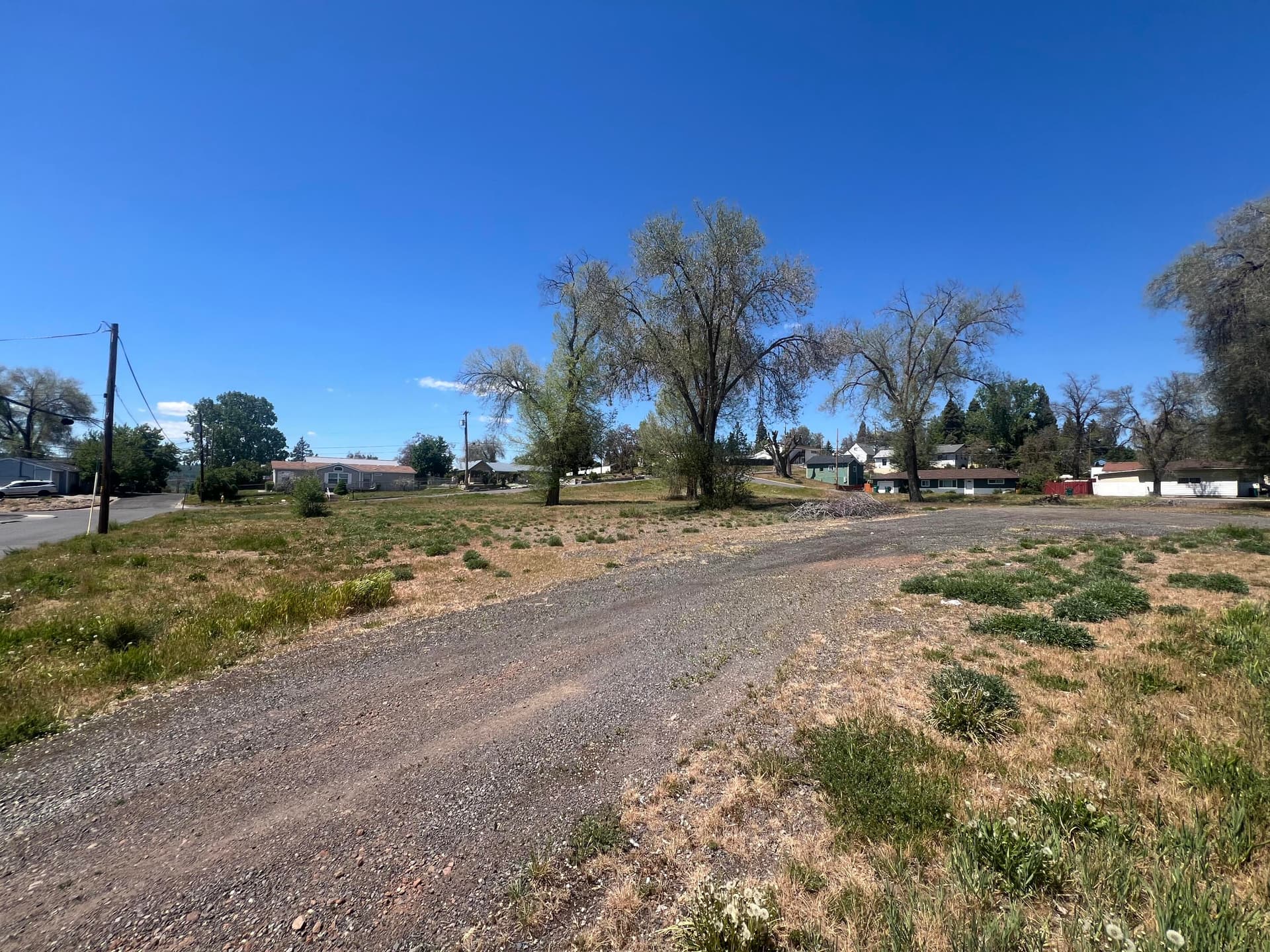 01. Photo 2 of 6, 2007 Modoc Street, Klamath Falls, OR 97601