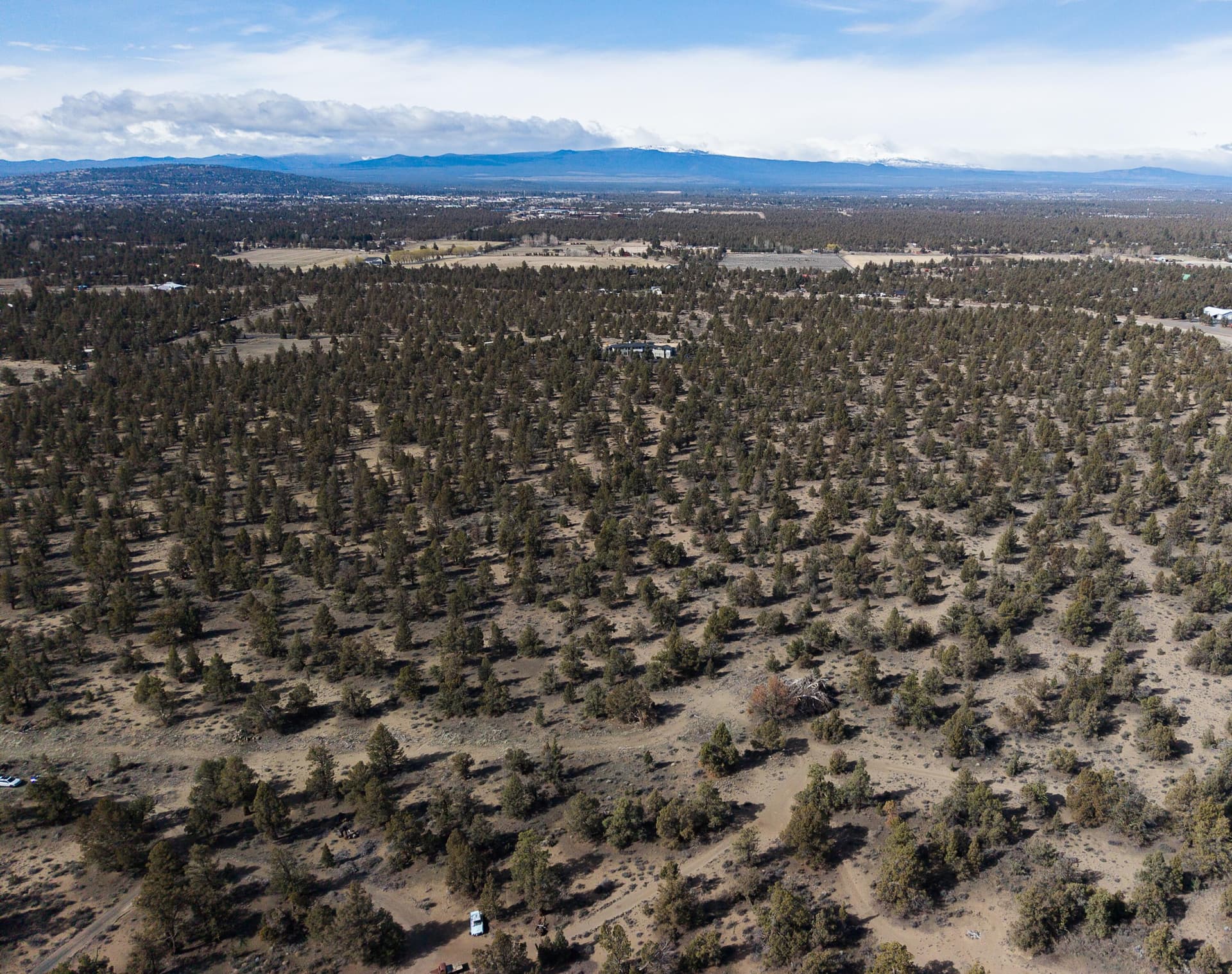 4. Photo 3 of 7, 63805 Cricketwood Road, Bend, OR 97701