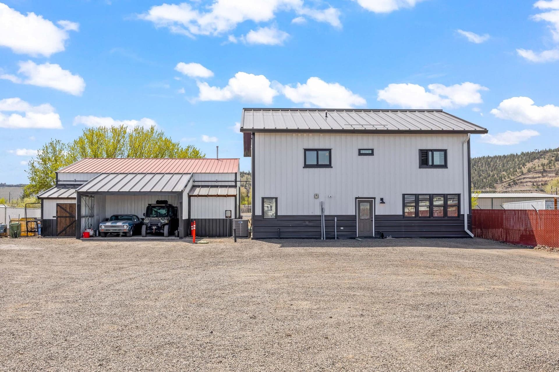 Back of House & Shop. Photo 5 of 43, 1584 N Gardner Road, Prineville, OR 97754