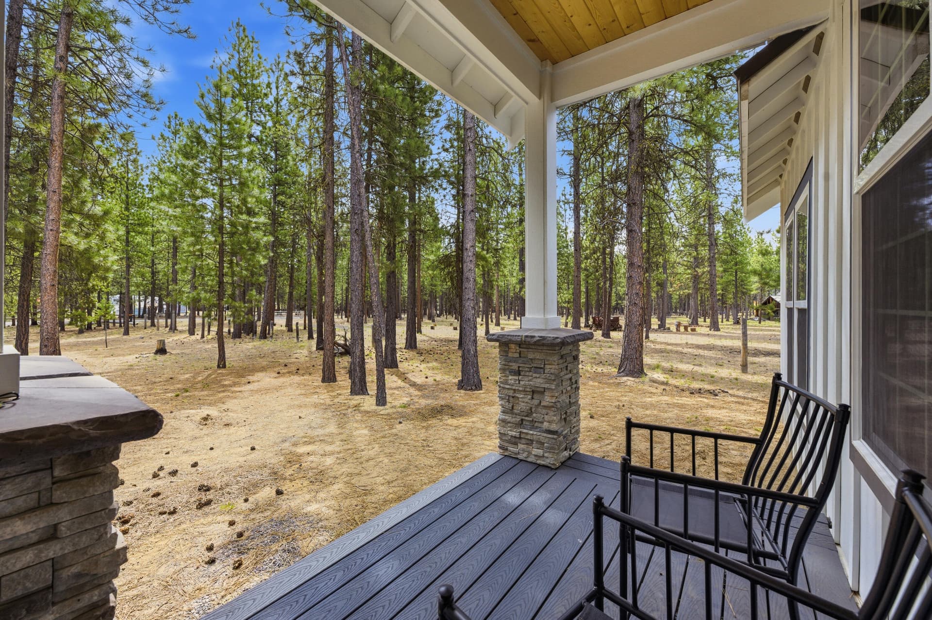 Front Porch. Photo 3 of 31, 51795 Pine Loop Drive, La Pine, OR 97739