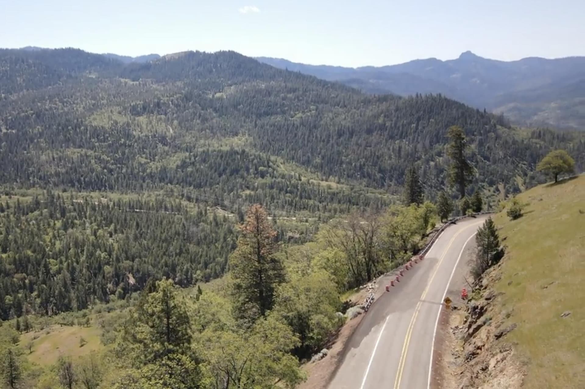 03. Photo 3 of 28, 8074 Highway 66, Ashland, OR 97520