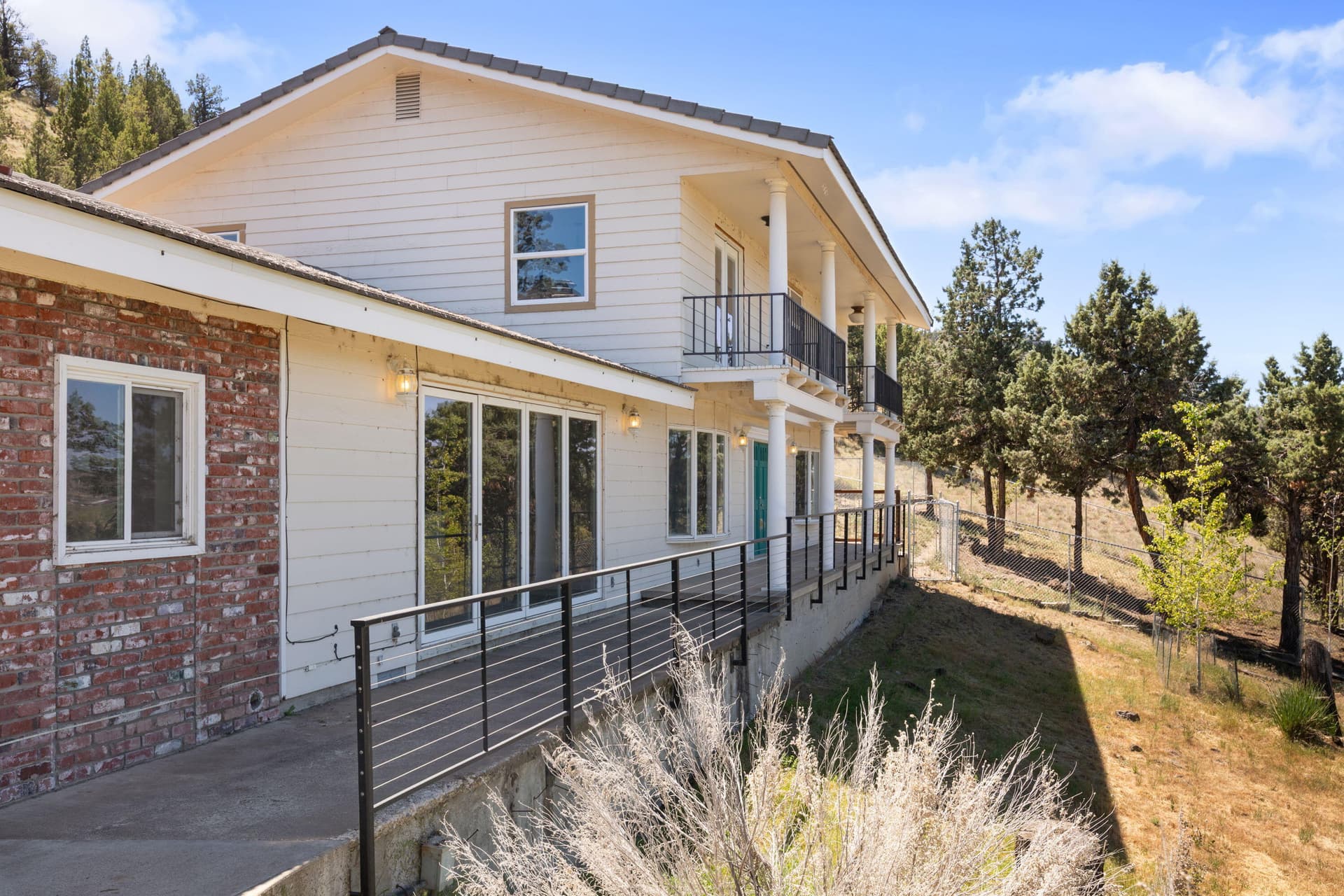 37_C77A0538. Photo 2 of 37, 135 NE Short Lane, Prineville, OR 97754