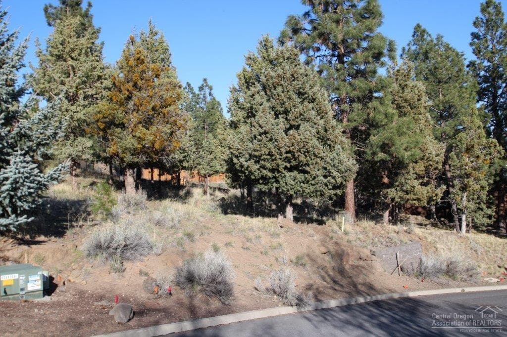 Additional Photo. Photo 4 of 5, 2318 NW Eastes Street, Bend, OR 97703