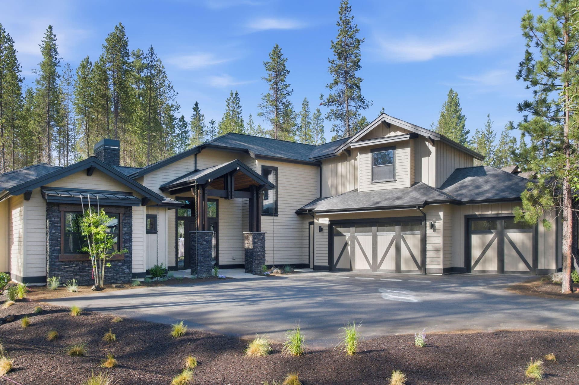 Front. Photo 2 of 55, 17785 Everwild Circle Unit 447, Bend, OR 97707