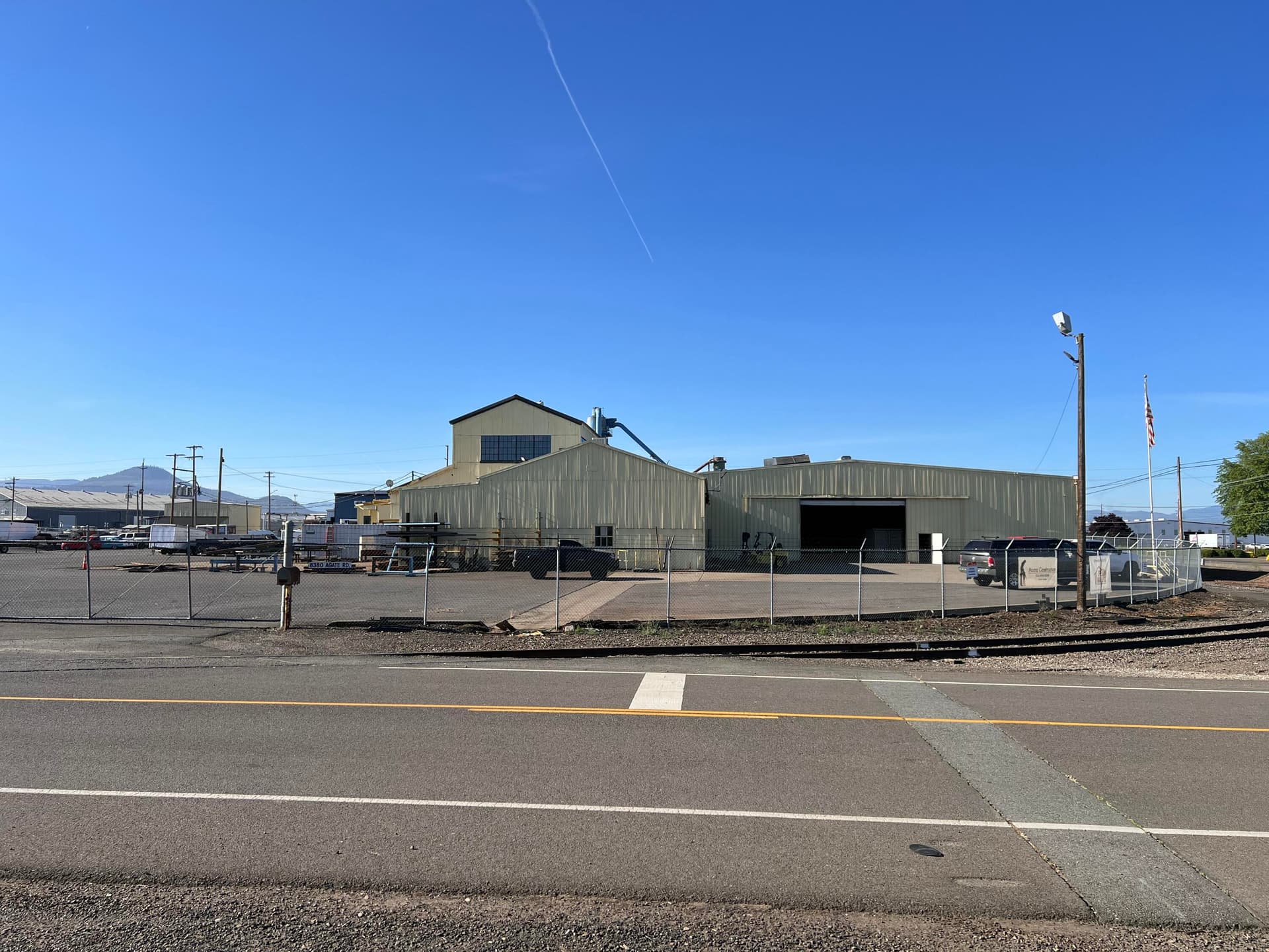 IMG_7326. Photo 1 of 26, 8380 Agate Road, White City, OR 97503