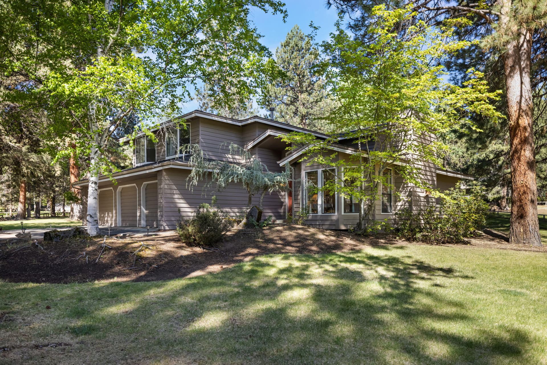 6-web-or-mls-_52A2232. Photo 5 of 77, 20430 Snowmass Court, Bend, OR 97702