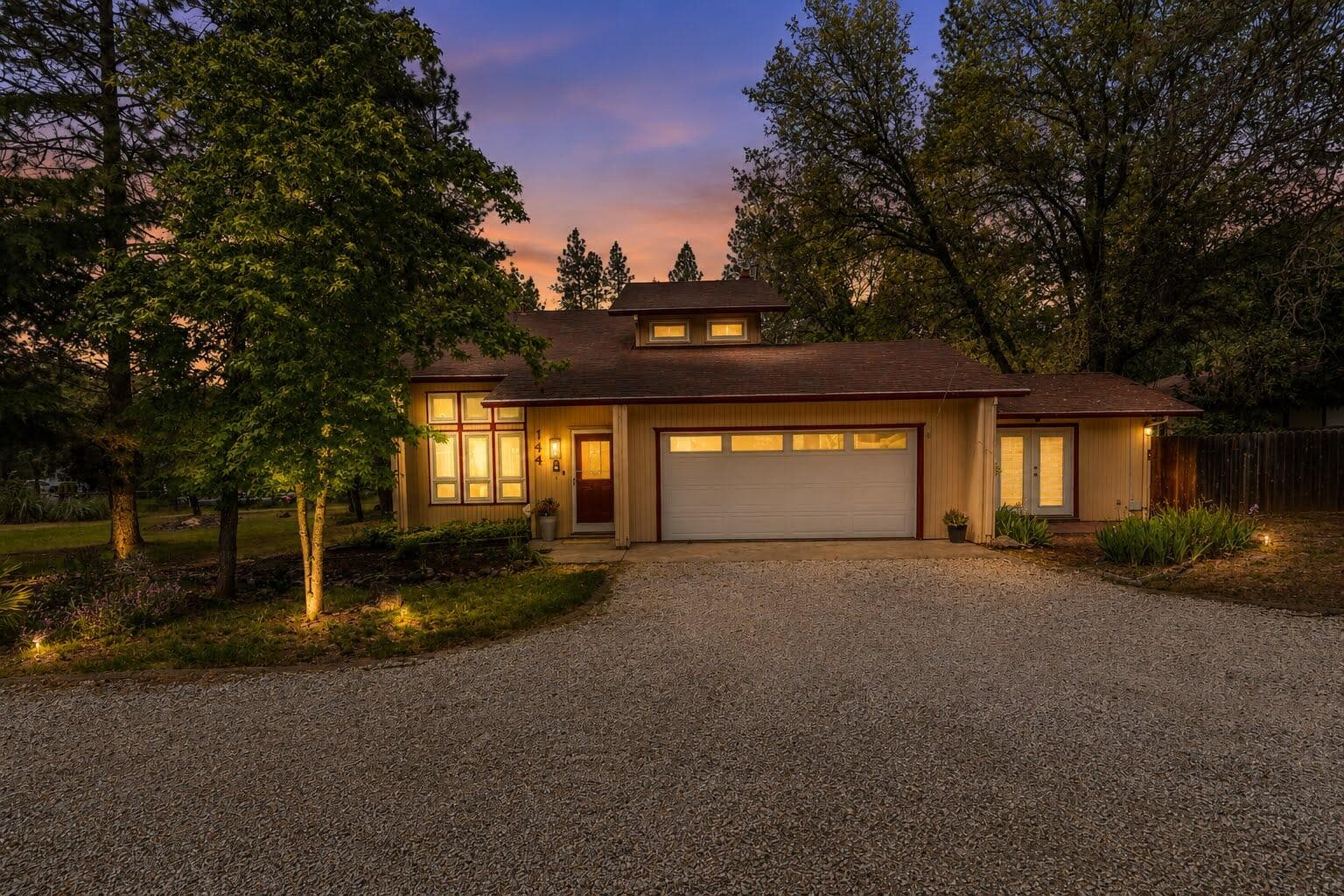 ChatGPT Image May 13, 2026, 06_25_08 PM. Photo 1 of 41, 144 Worden Way, Grants Pass, OR 97527