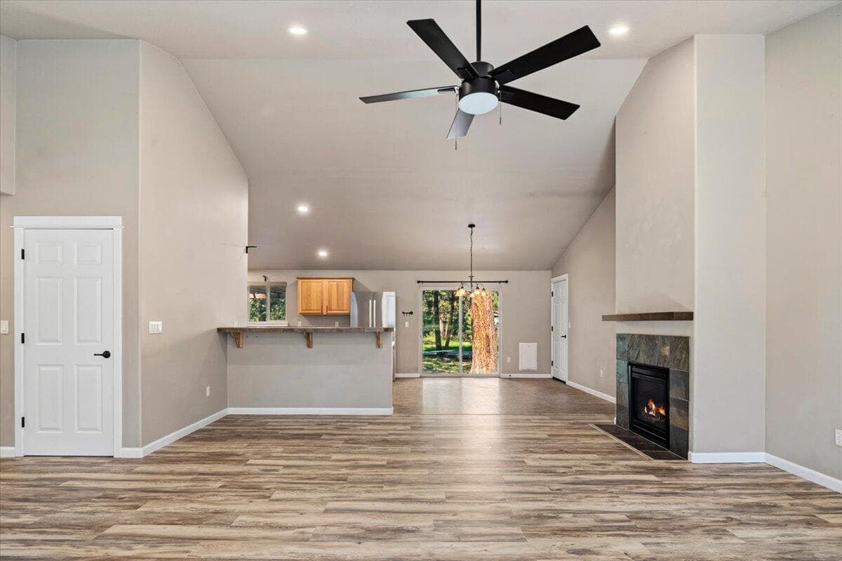 05-59665 Cheyenne Rd, Bend-5. Photo 4 of 36, 59665 Cheyenne Road, Bend, OR 97702