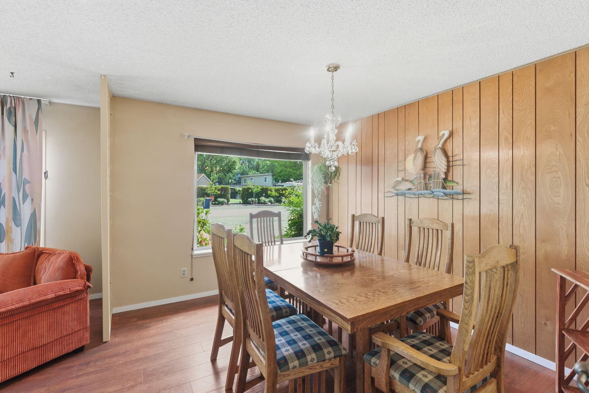 23-web-or-mls-1195-e-park-st. Photo 3 of 39, 1195 E Park Street, Grants Pass, OR 97527