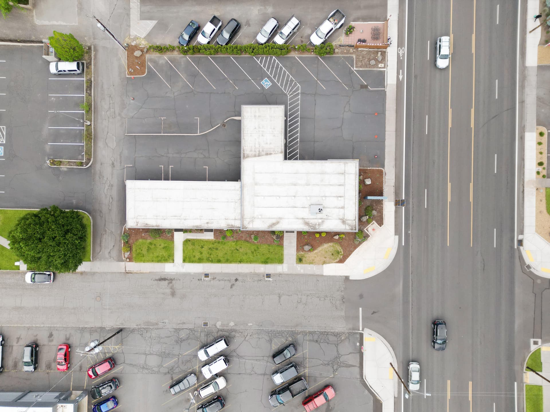 DJI_0011. Photo 4 of 19, 671 NE Greenwood Avenue Unit 2, Bend, OR 97701