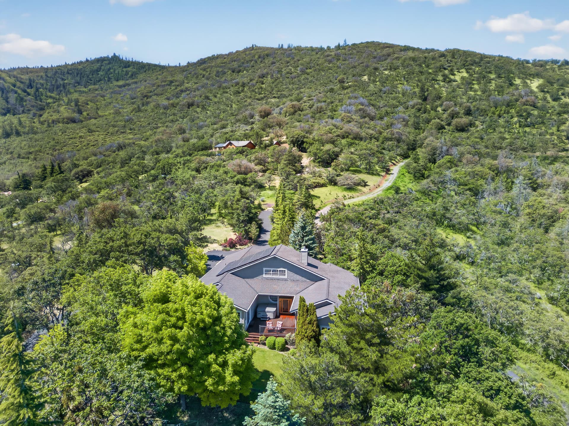 1601 Frank Hill Road, Ashland, OR 97520. Photo 2 of 45, 1601 Frank Hill Road, Ashland, OR 97520