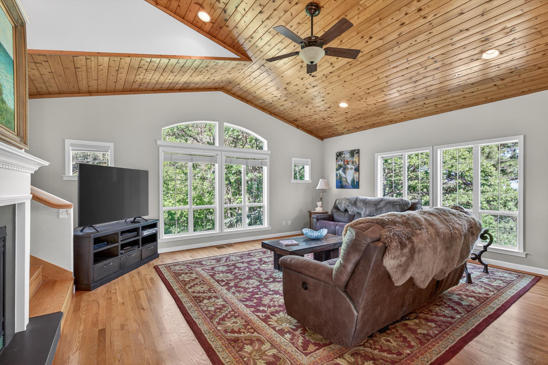 1601 Frank Hill Road, Ashland, OR 97520. Photo 5 of 45, 1601 Frank Hill Road, Ashland, OR 97520