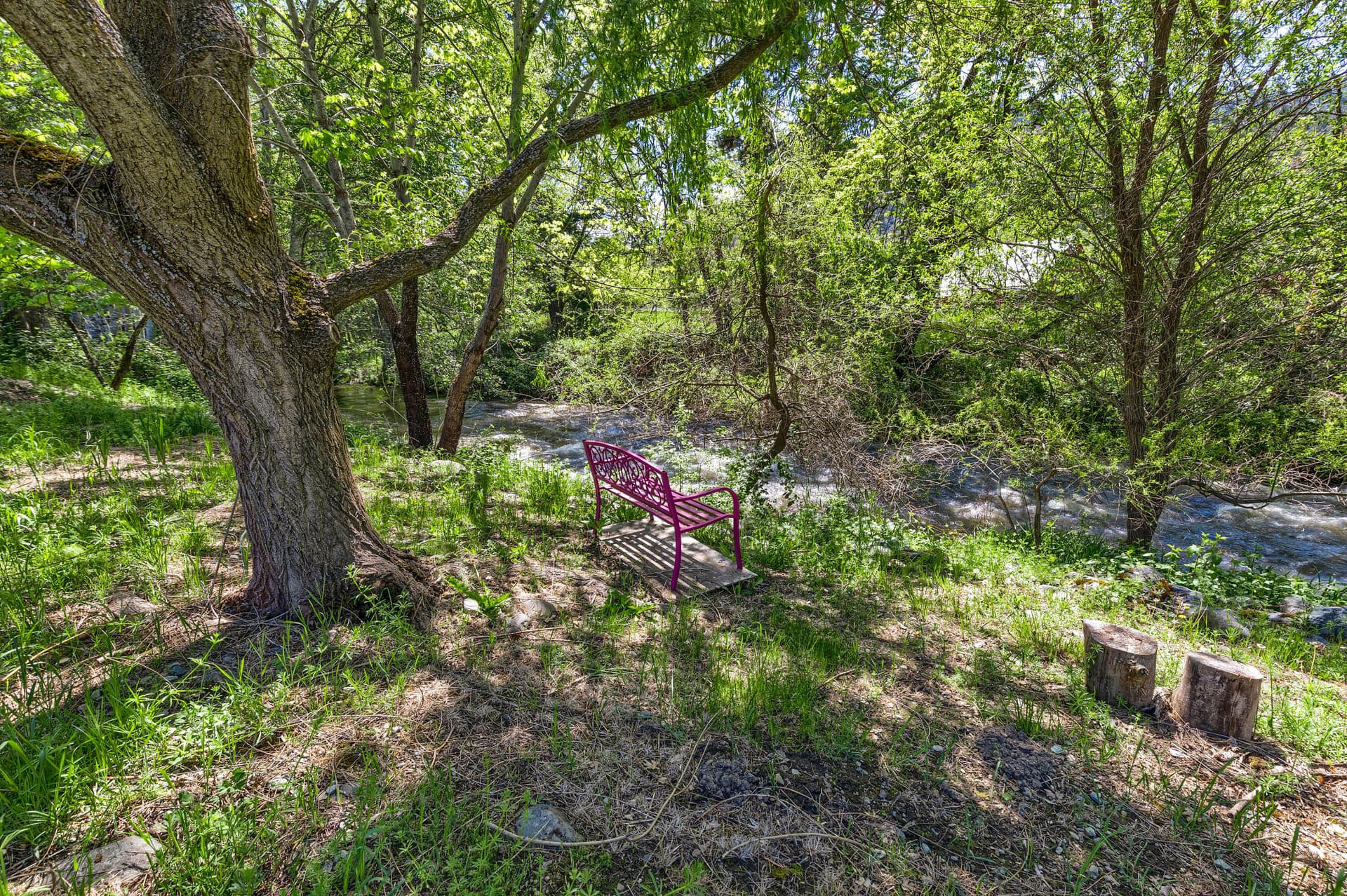 4. Photo 5 of 47, 4000 Little Applegate Road, Jacksonville, OR 97530