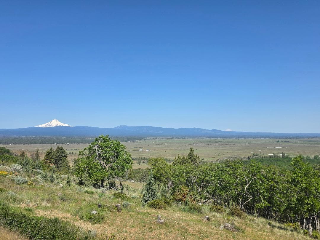 S Hood & Adams. Photo 3 of 52, 78902 Walters Road, Maupin, OR 97037