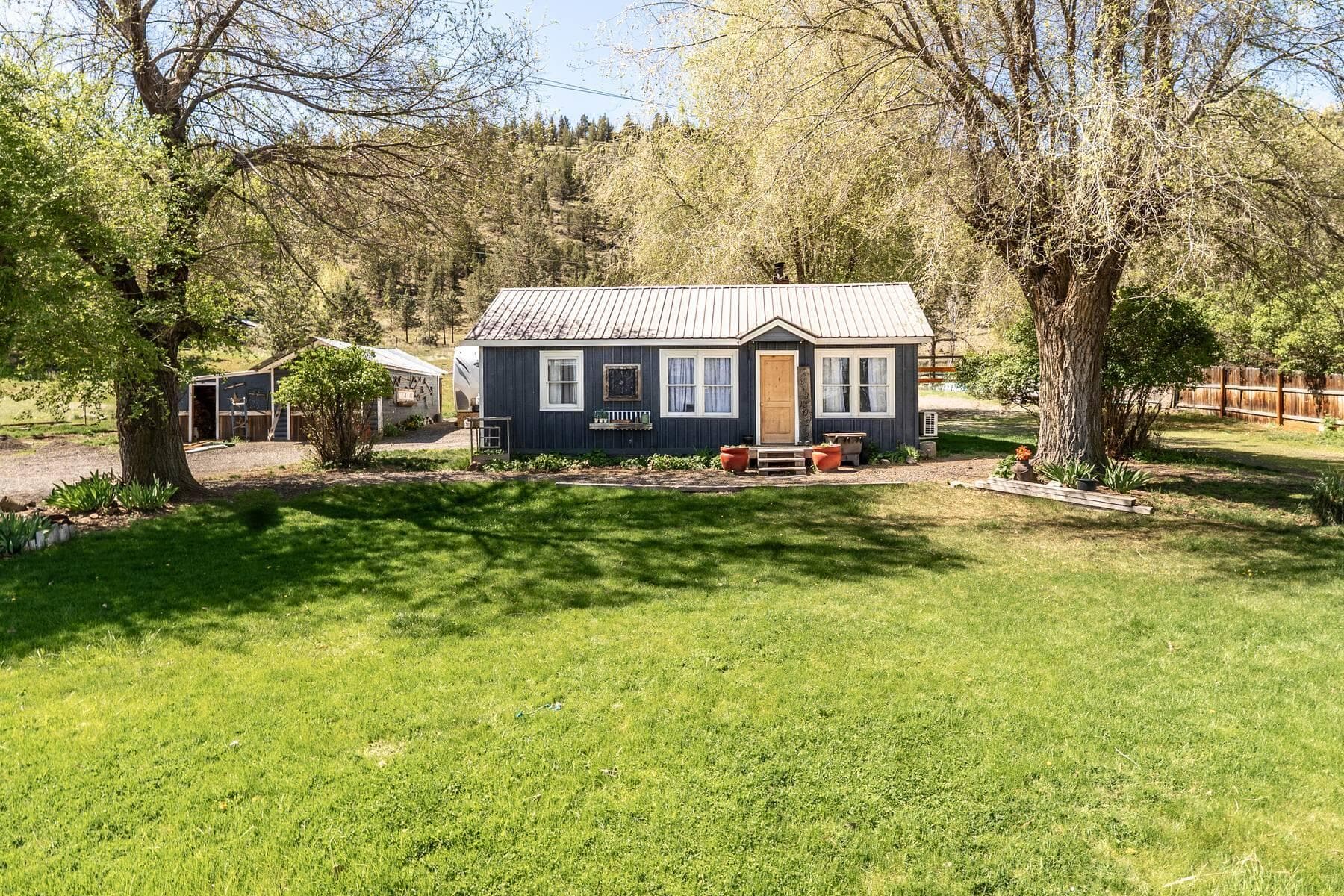 AlepenglowPhotoCo-15. Photo 1 of 41, 2066 NW Oneil Highway, Prineville, OR 97754