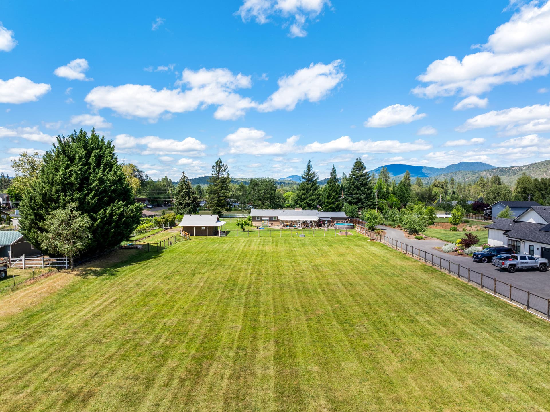 06-DRONE (6 of 10). Photo 2 of 51, 2821 S River Road, Grants Pass, OR 97527