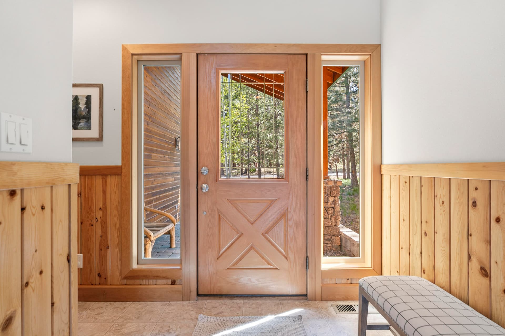 01-Entry. Photo 3 of 75, 53539 Kokanee Way, La Pine, OR 97739