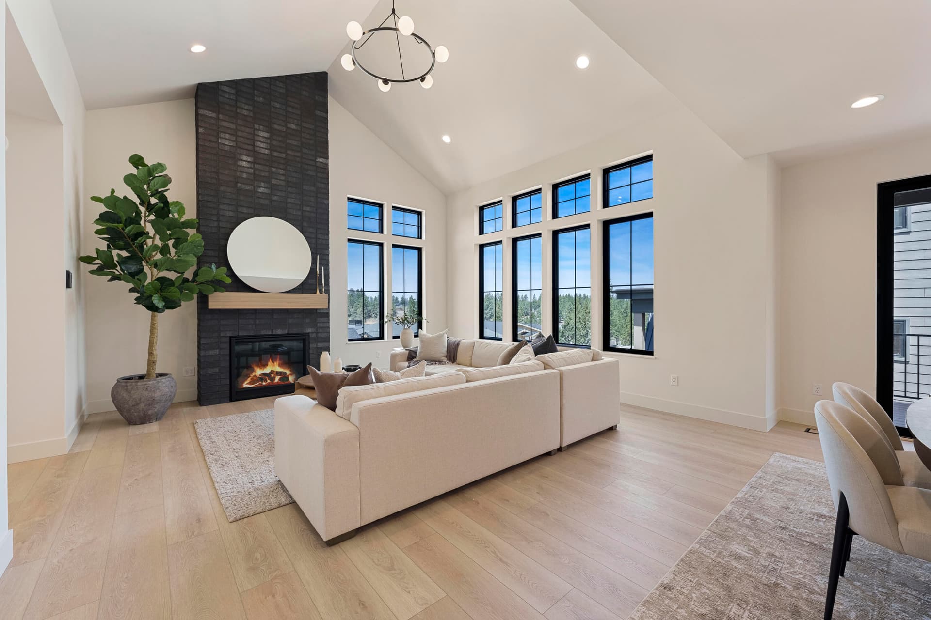 Great Room. Photo 4 of 50, 3024 NW Polarstar Avenue Unit Lot 31, Bend, OR 97703