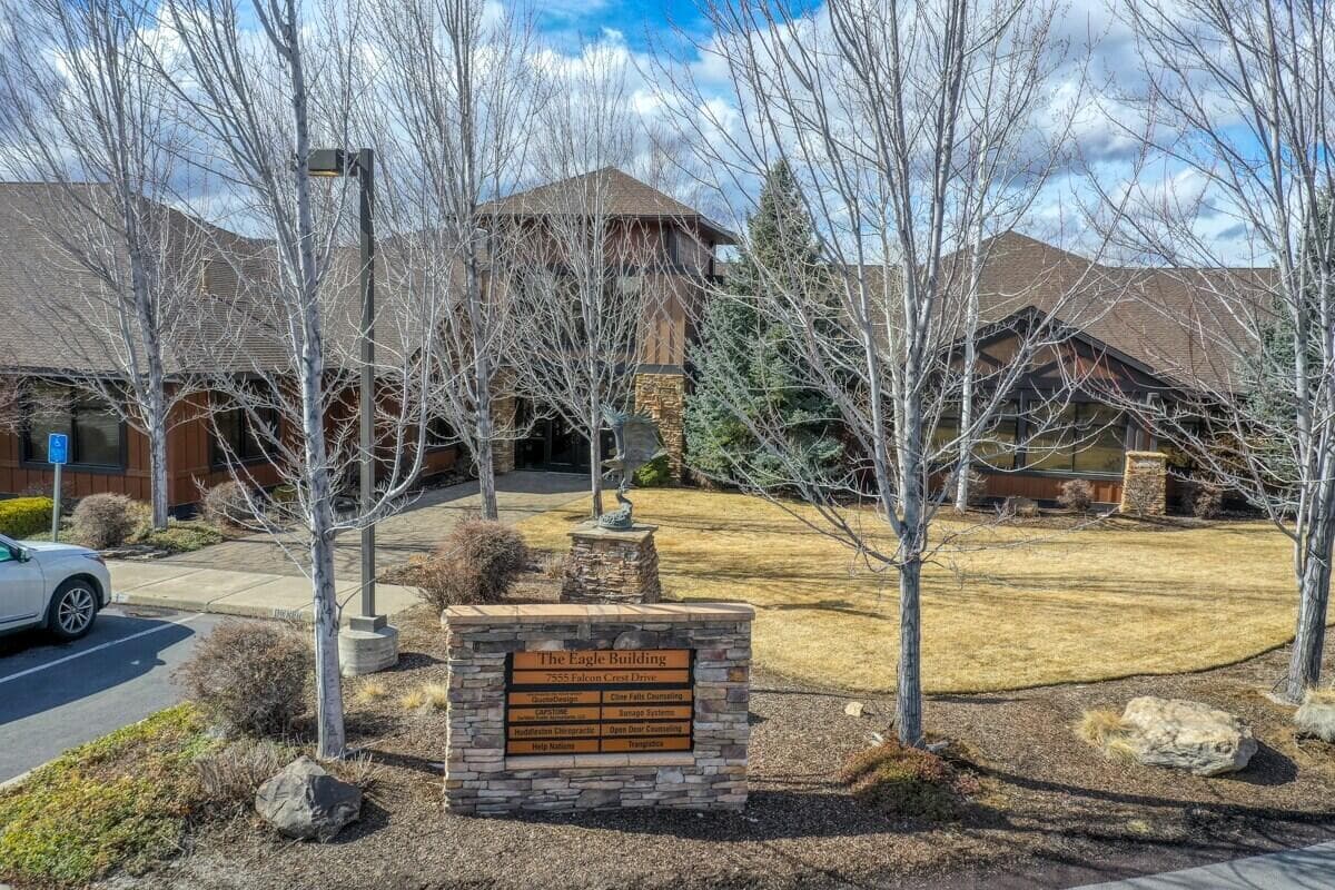 attachment (1). Photo 1 of 13, 7555 Falcon Crest Drive Unit 203, Redmond, OR 97756