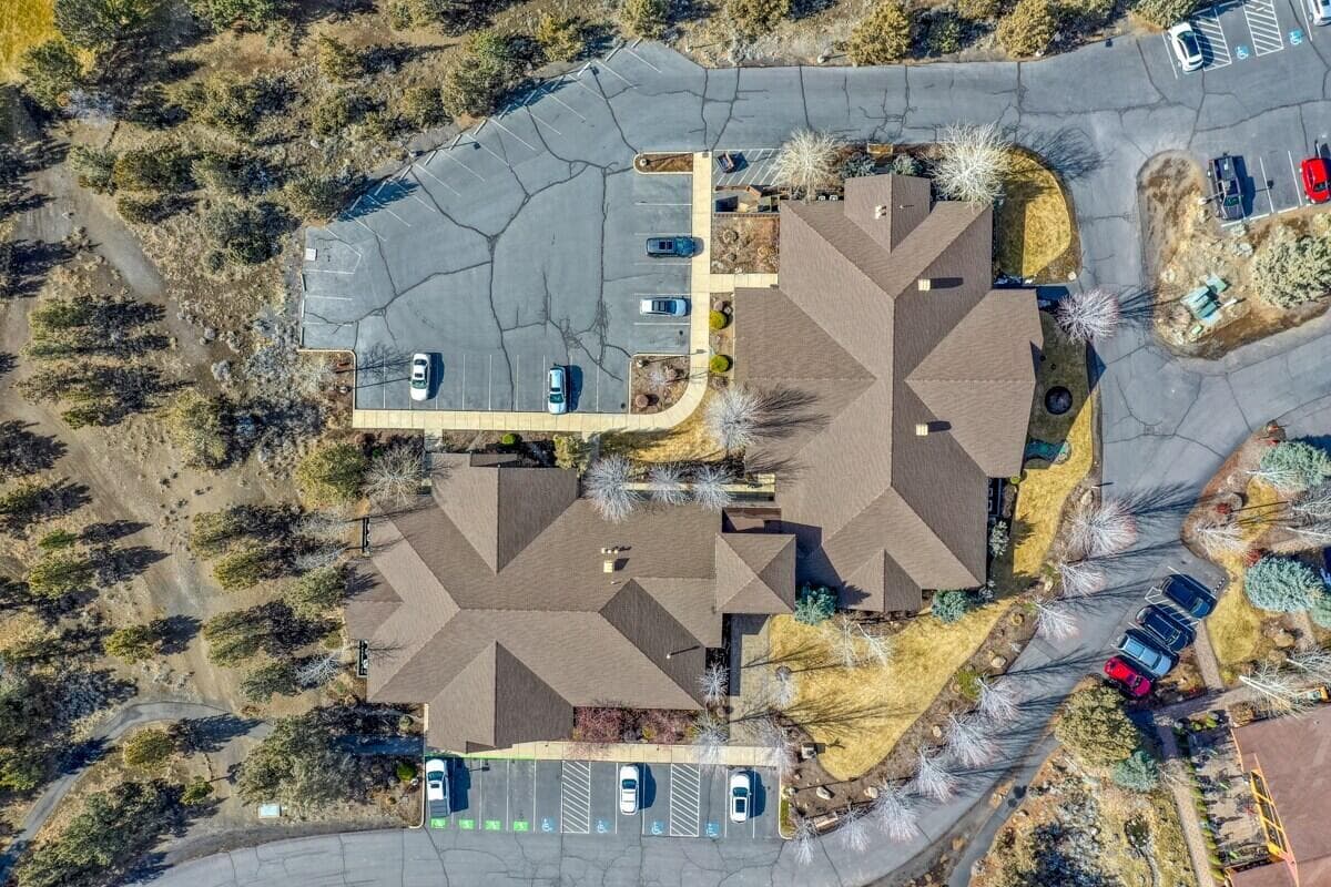 attachment (4). Photo 4 of 13, 7555 Falcon Crest Drive Unit 203, Redmond, OR 97756