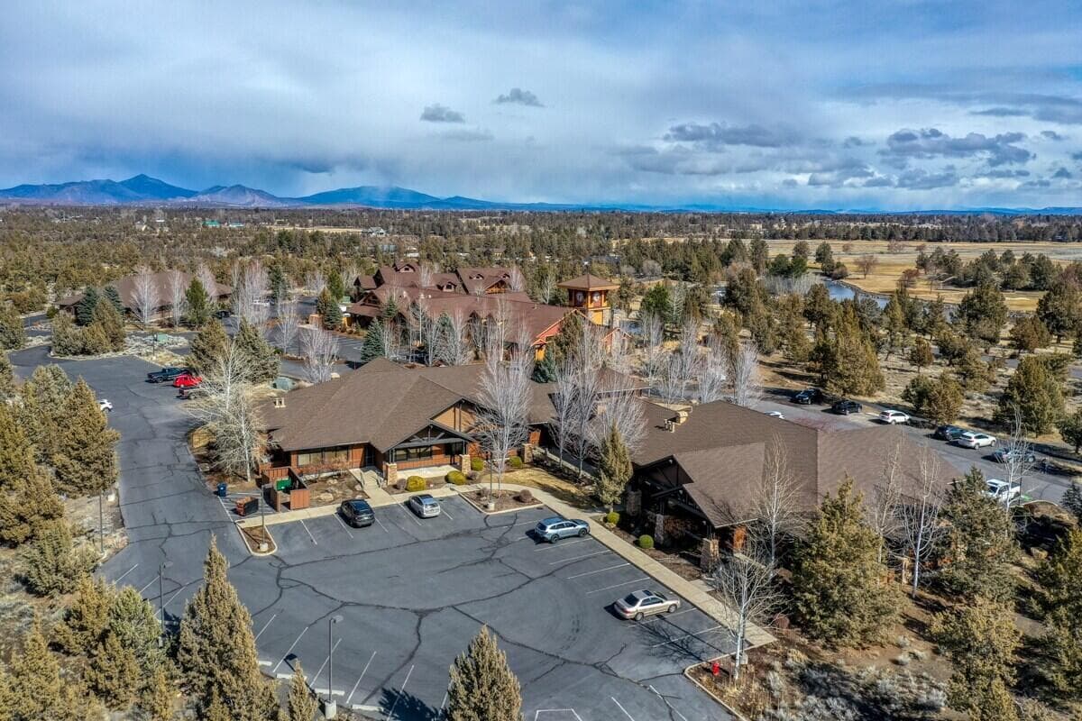attachment. Photo 3 of 13, 7555 Falcon Crest Drive Unit 203, Redmond, OR 97756