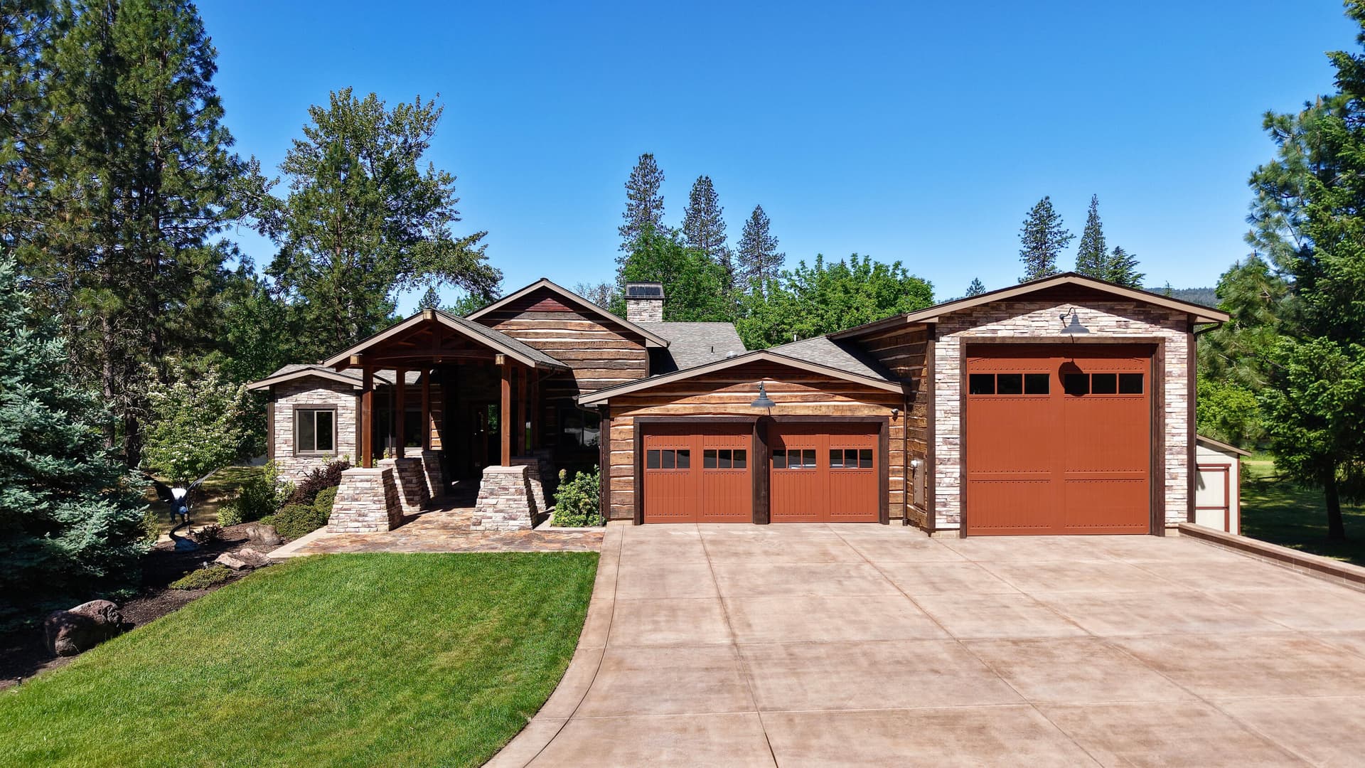 Front View. Photo 2 of 81, 1030 Anglers Place, Shady Cove, OR 97539