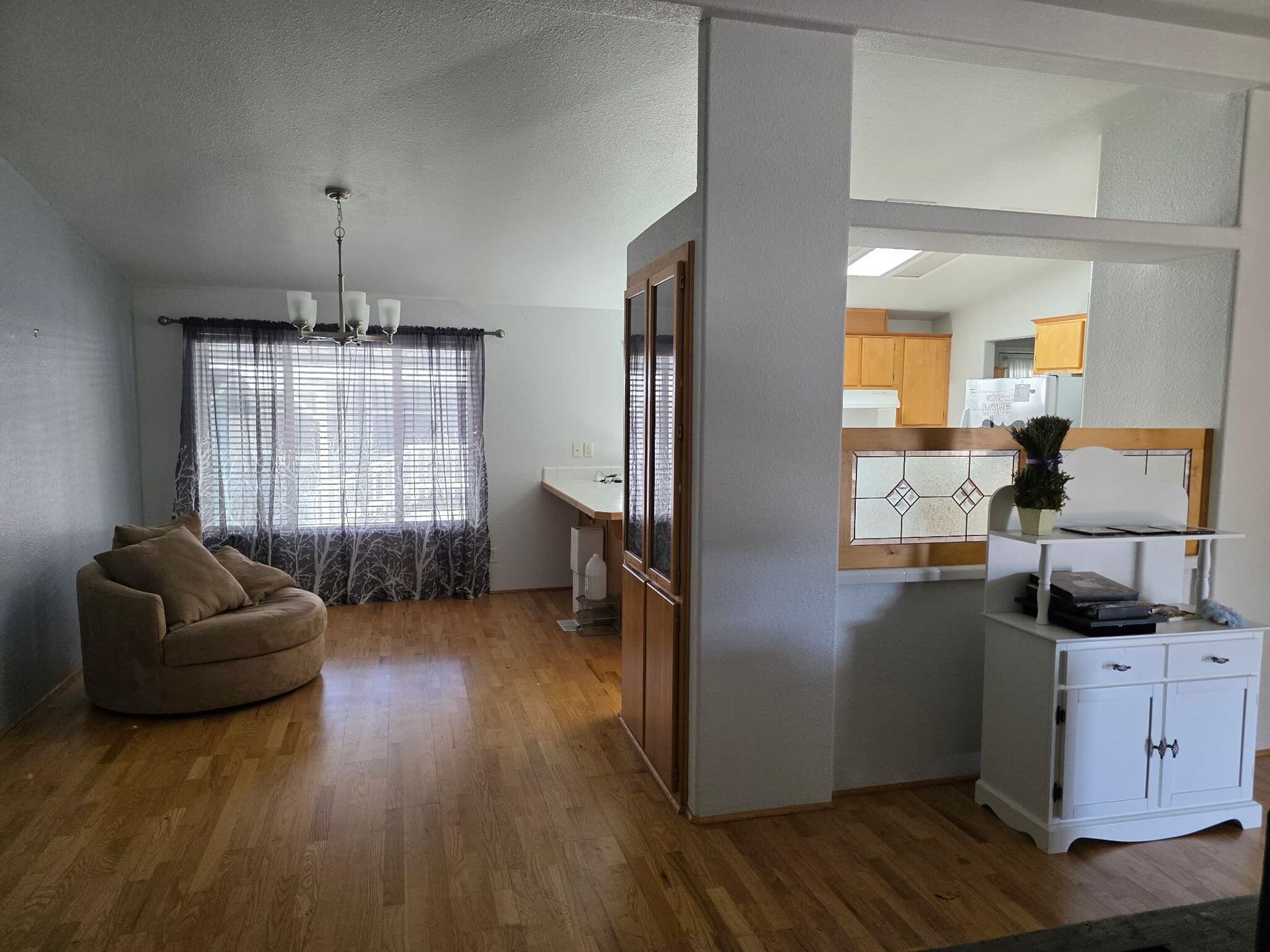 entry. Photo 5 of 7, 2364 Bradley Court, Grants Pass, OR 97527