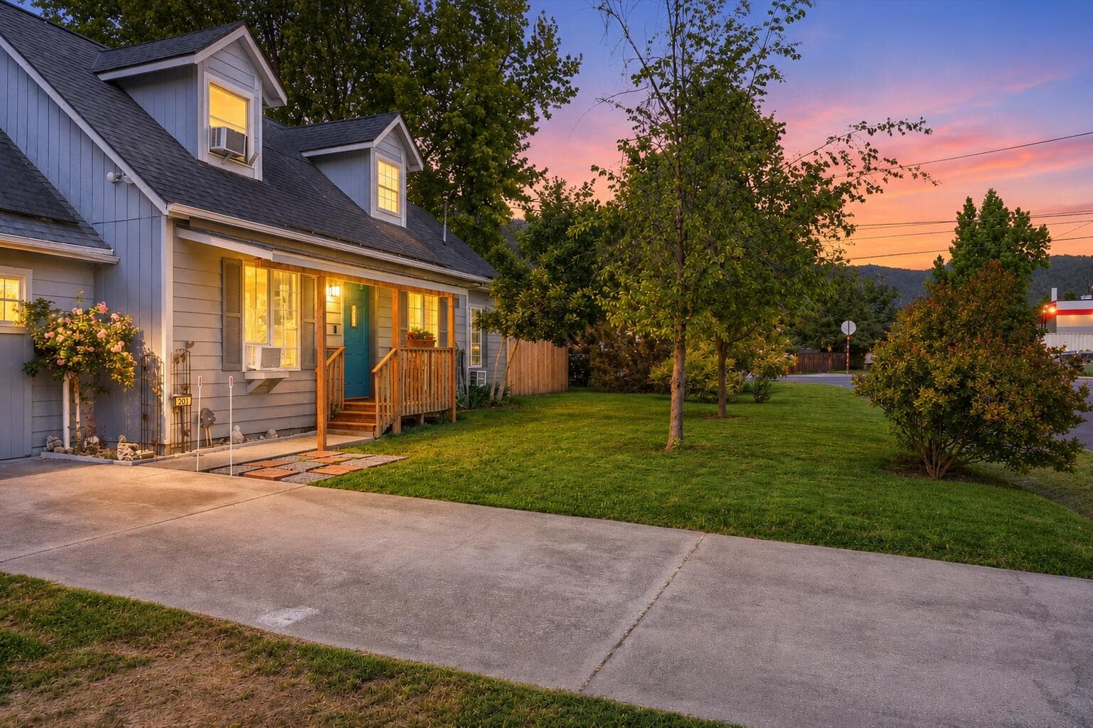 Dimmick (2). Photo 1 of 30, 201 SW Dimmick Street, Grants Pass, OR 97526