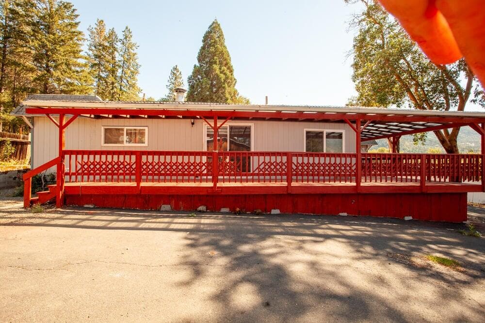 exterior 1. Photo 1 of 15, 4778 N River Road, Gold Hill, OR 97525
