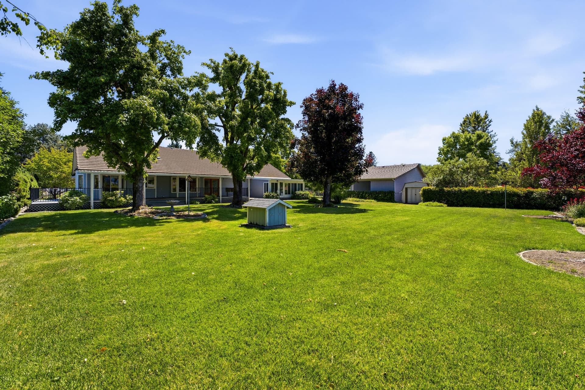 Grants Pass Country Setting. Photo 2 of 41, 992 Auby Way, Grants Pass, OR 97527
