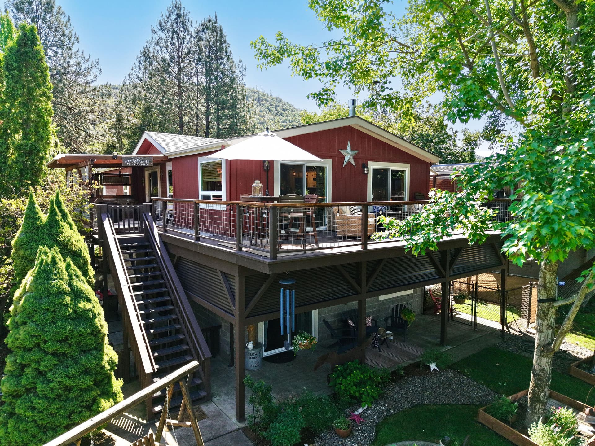 House. Photo 1 of 81, 150 Castaline Place, Shady Cove, OR 97539