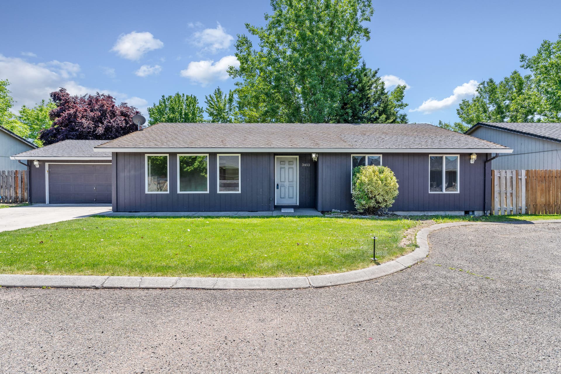 EXT (2 of 6). Photo 2 of 28, 3452 Lazy Lane, White City, OR 97503