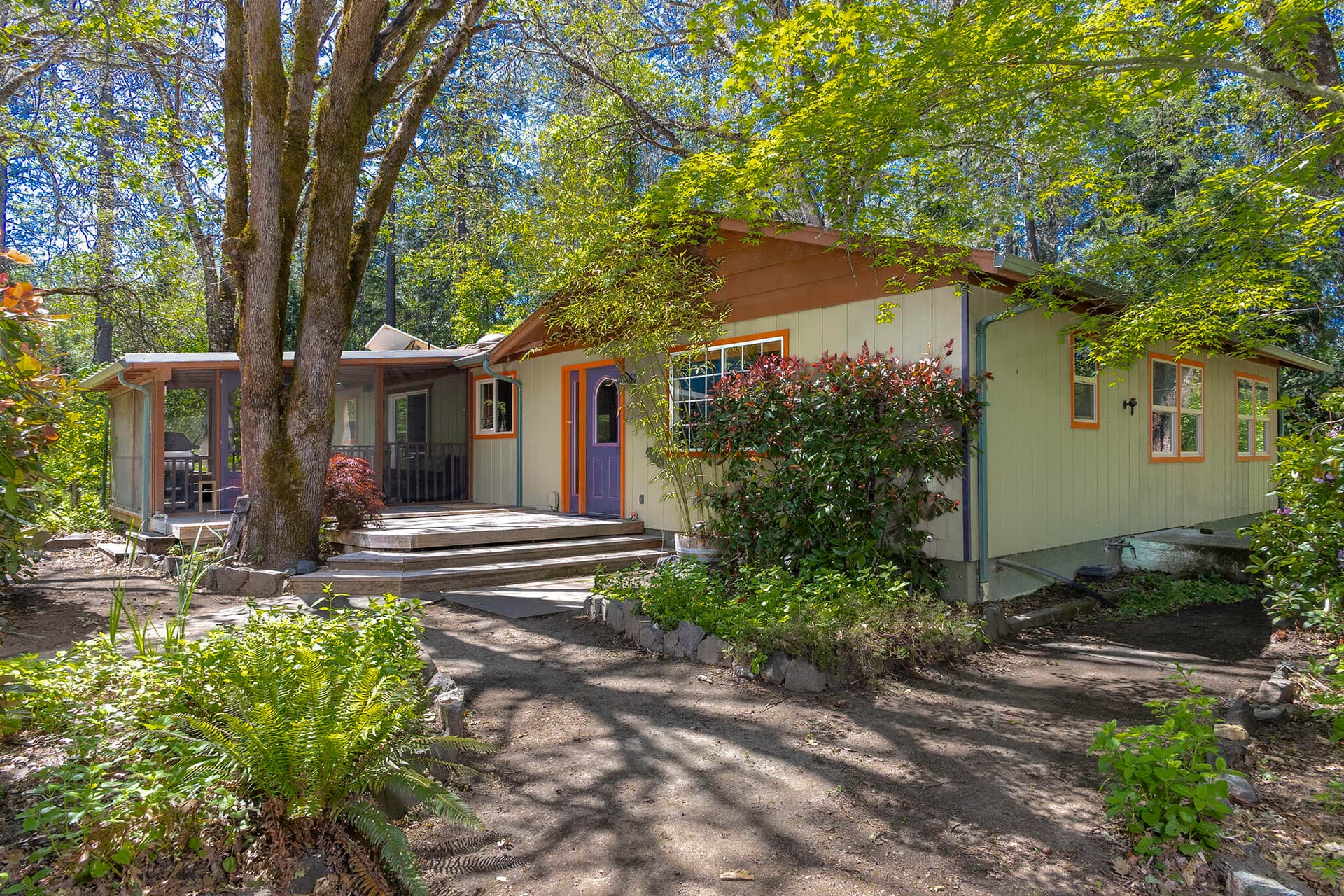 1. Photo 1 of 71, 2601 Sand Creek Road, Grants Pass, OR 97527