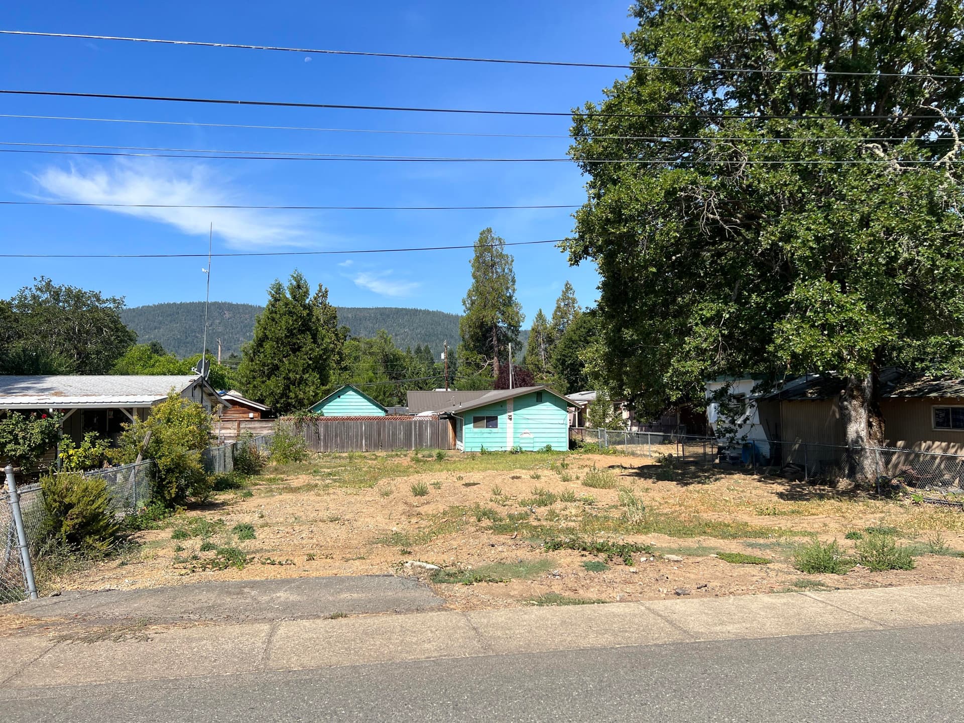 IMG_1033. Photo 3 of 5, 308 S Junction Avenue, Cave Junction, OR 97523