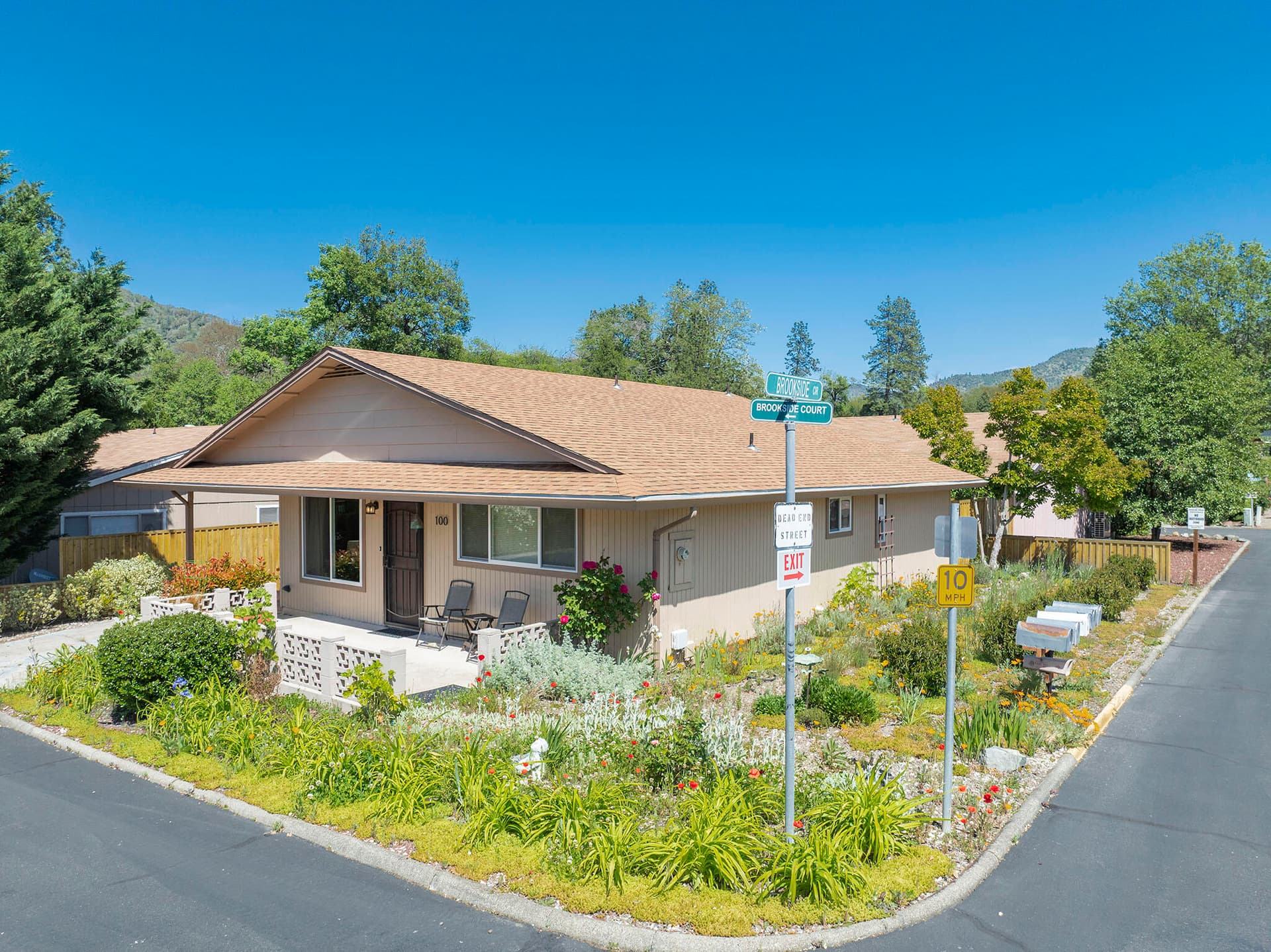 1. Photo 1 of 35, 100 Brookside Court, Rogue River, OR 97537
