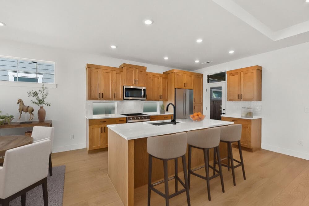 Kitchen. Photo 5 of 16, 20895 SE Caldera Drive, Bend, OR 97702