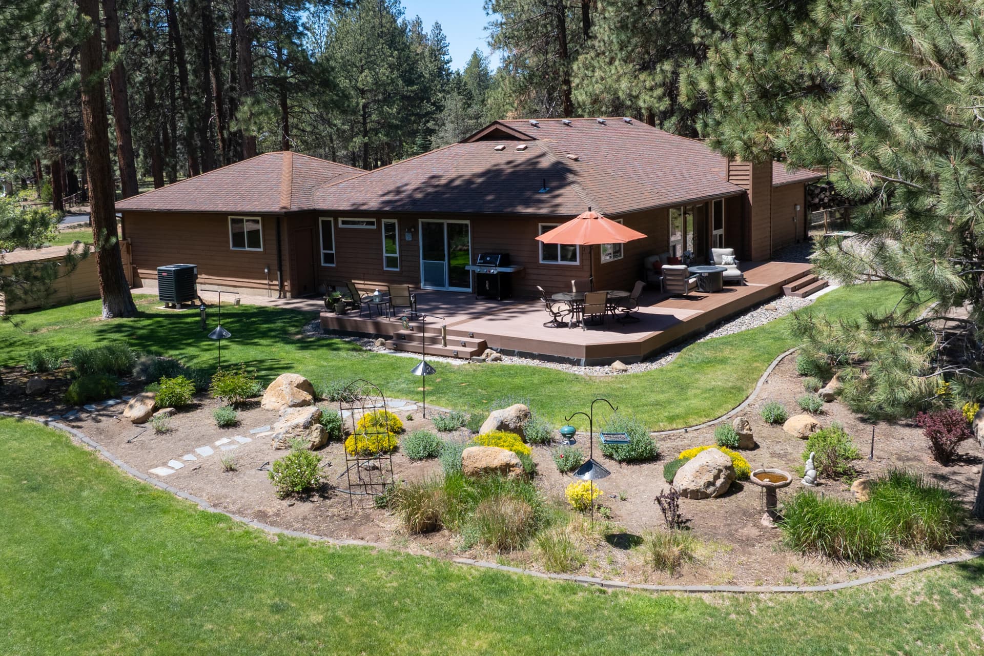 Welcome to Sage Meadow in Sisters!. Photo 3 of 60, 69986 W Meadow Parkway, Sisters, OR 97759