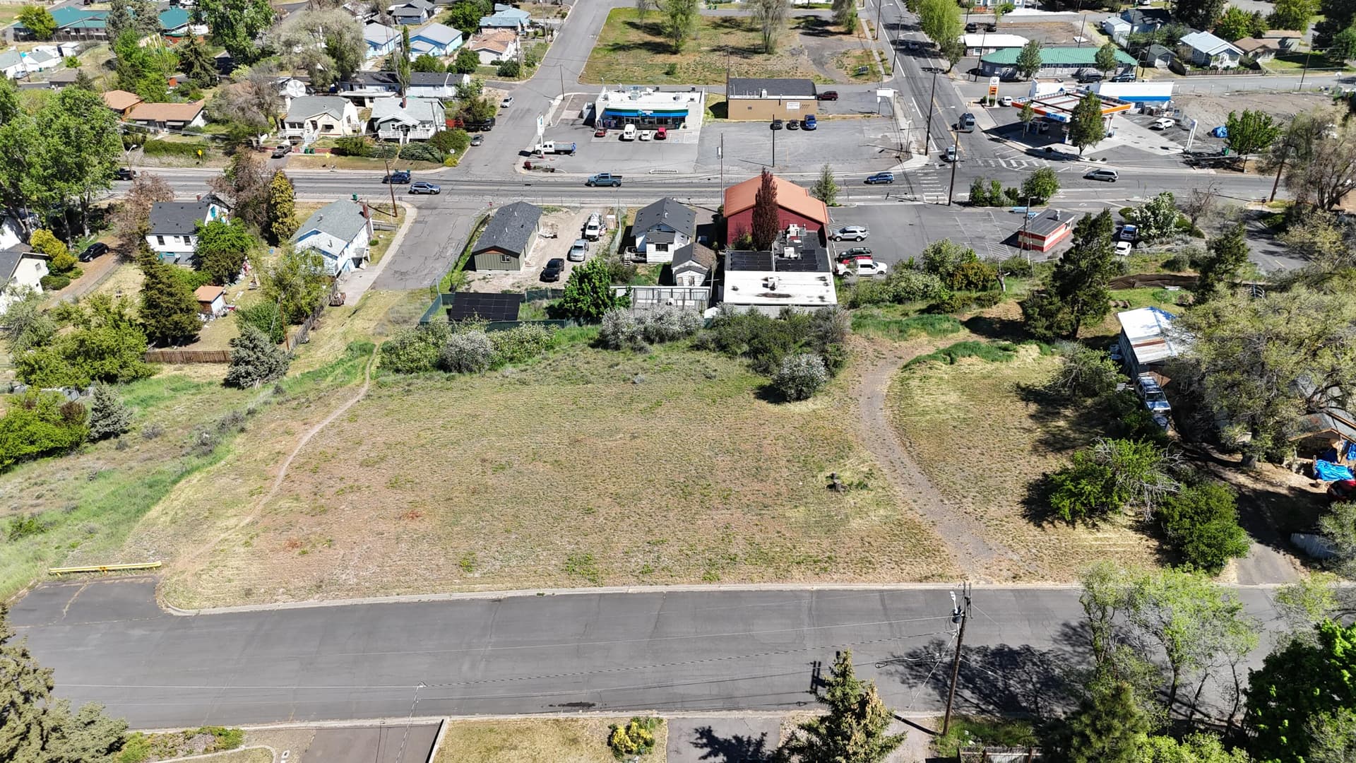 03. Photo 4 of 19, 437 Trinity Street, Klamath Falls, OR 97601