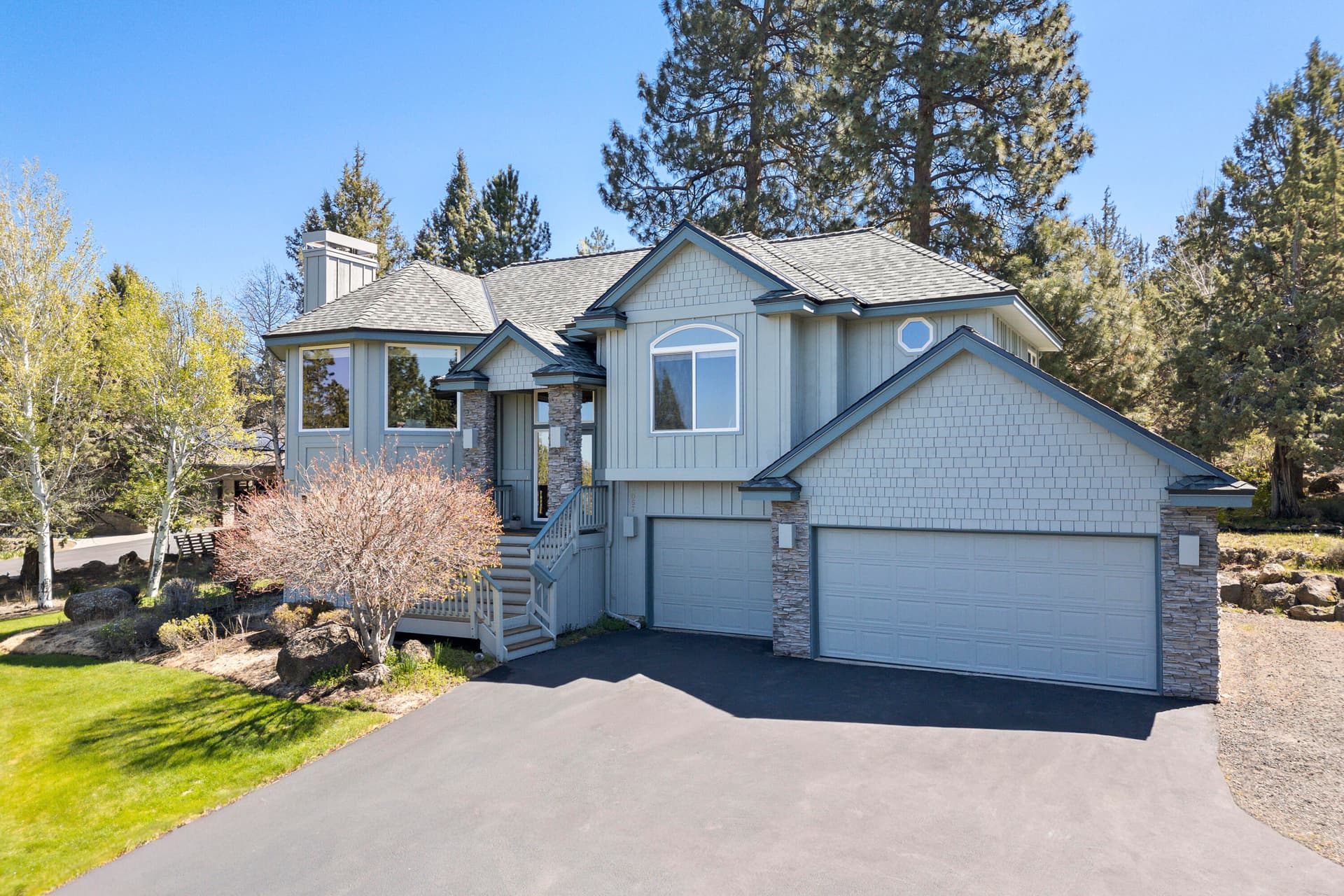 Northcliff Front. Photo 5 of 54, 4057 NW Northcliff, Bend, OR 97703