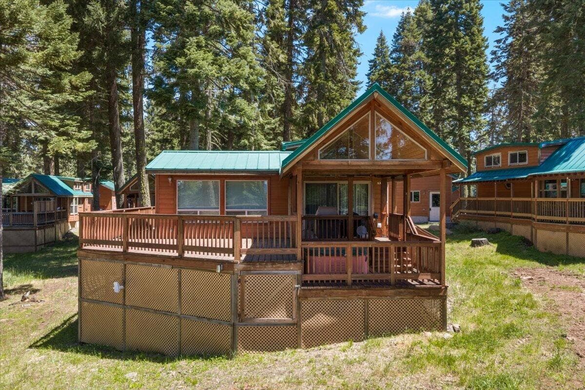 03-DJI_20260519125215_0021_D. Photo 1 of 43, 7979 Hyatt Prairie Road Unit 42, Ashland, OR 97520