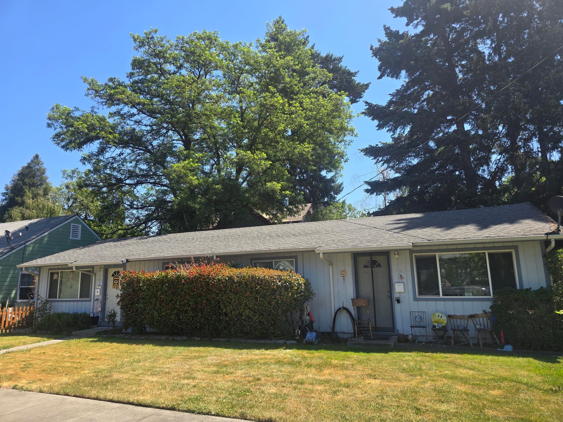 1. Photo 1 of 3, 703 NW 2nd Street, Grants Pass, OR 97526